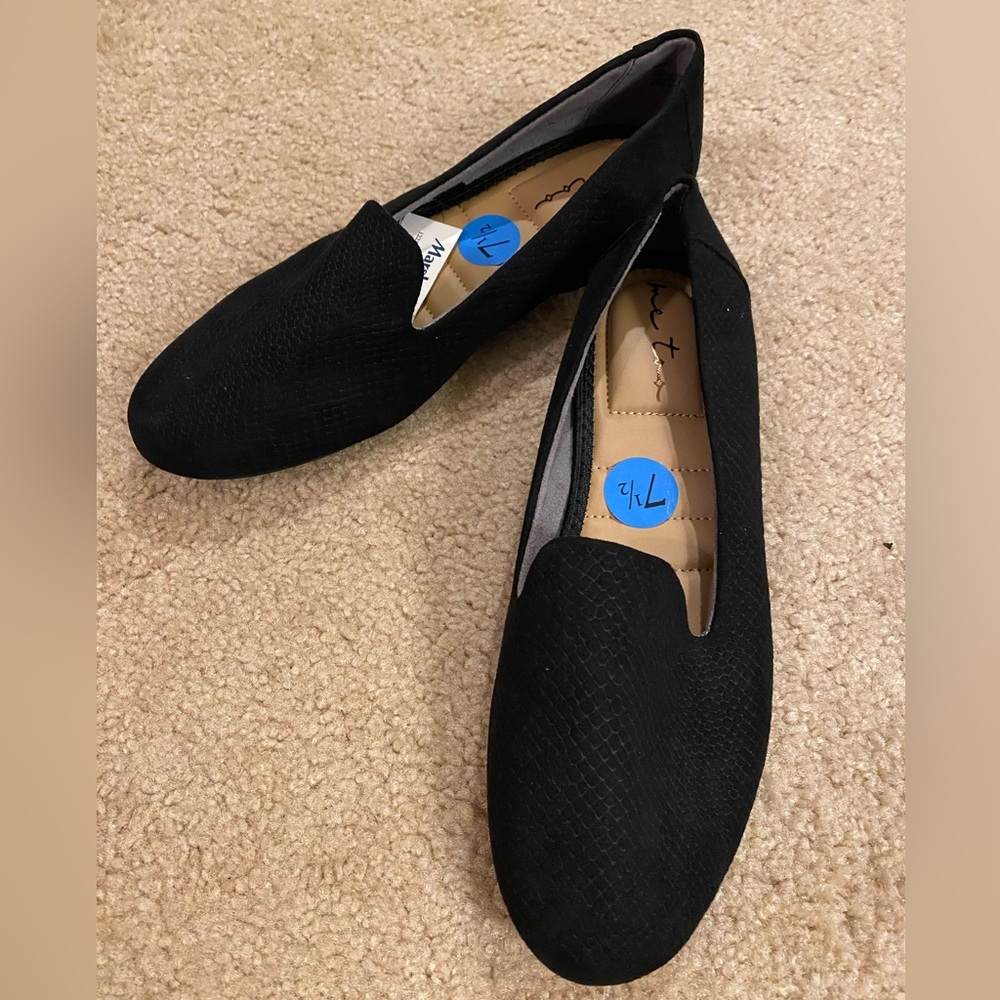 Me Too flats. Black. Size 7.5.